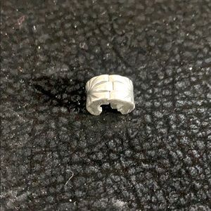 Pandora charm/separator. Starburst effect.